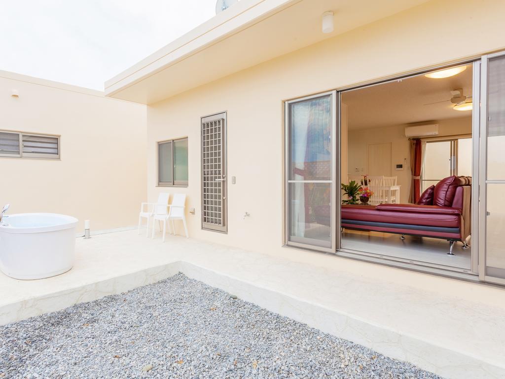 Kariyushi Condominium Resort Nago Rb Villa Nakijin Eksteriør billede