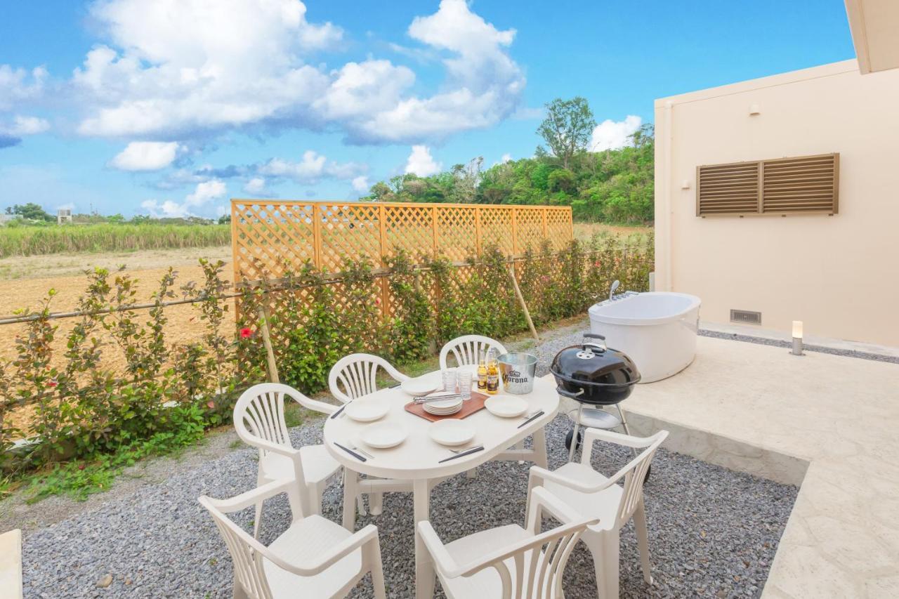 Kariyushi Condominium Resort Nago Rb Villa Nakijin Eksteriør billede