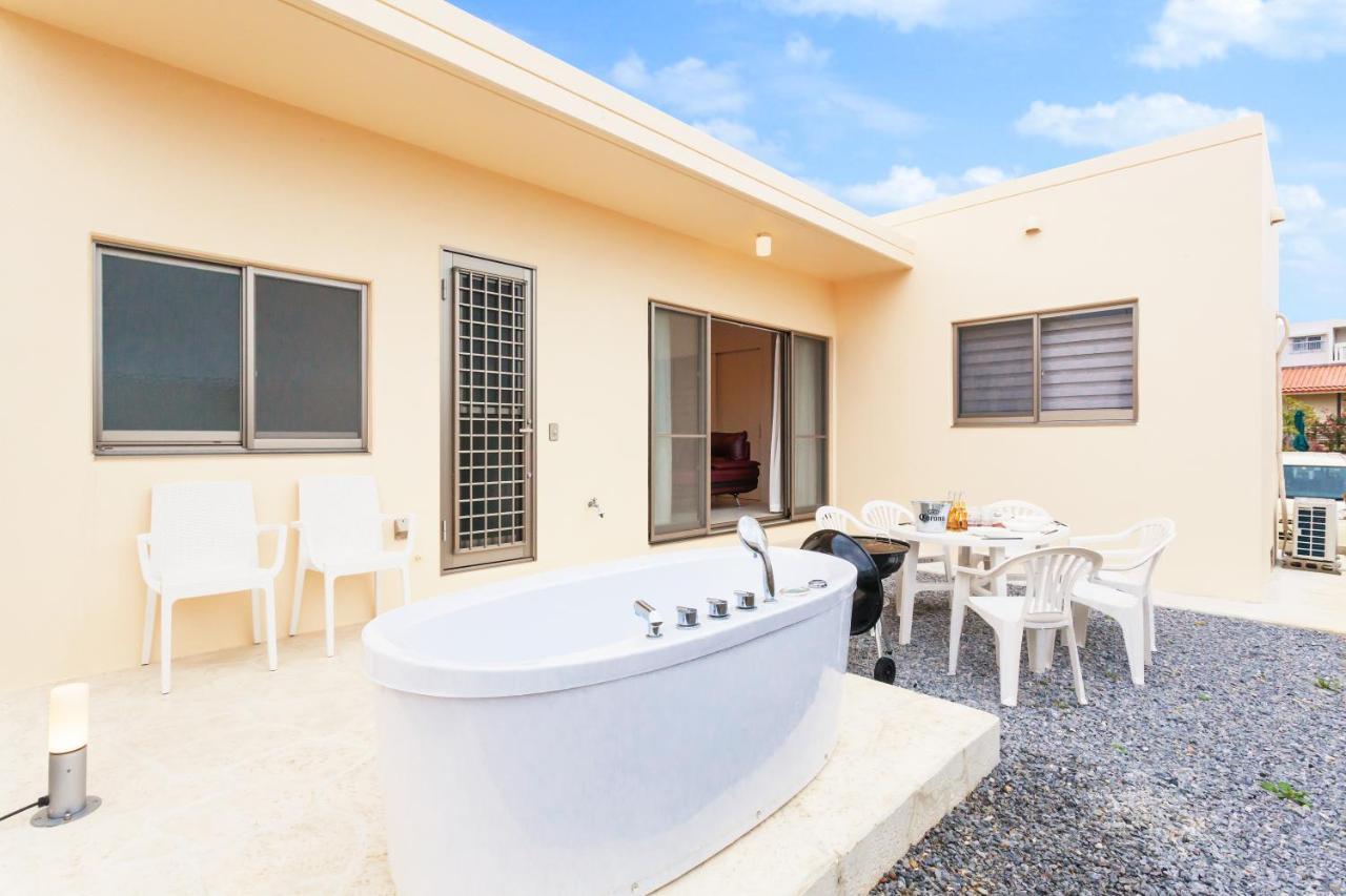 Kariyushi Condominium Resort Nago Rb Villa Nakijin Eksteriør billede